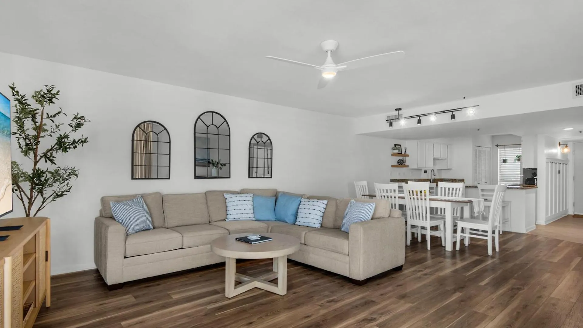 Mainsail Condominium 461 By Newman-Dailey Destin